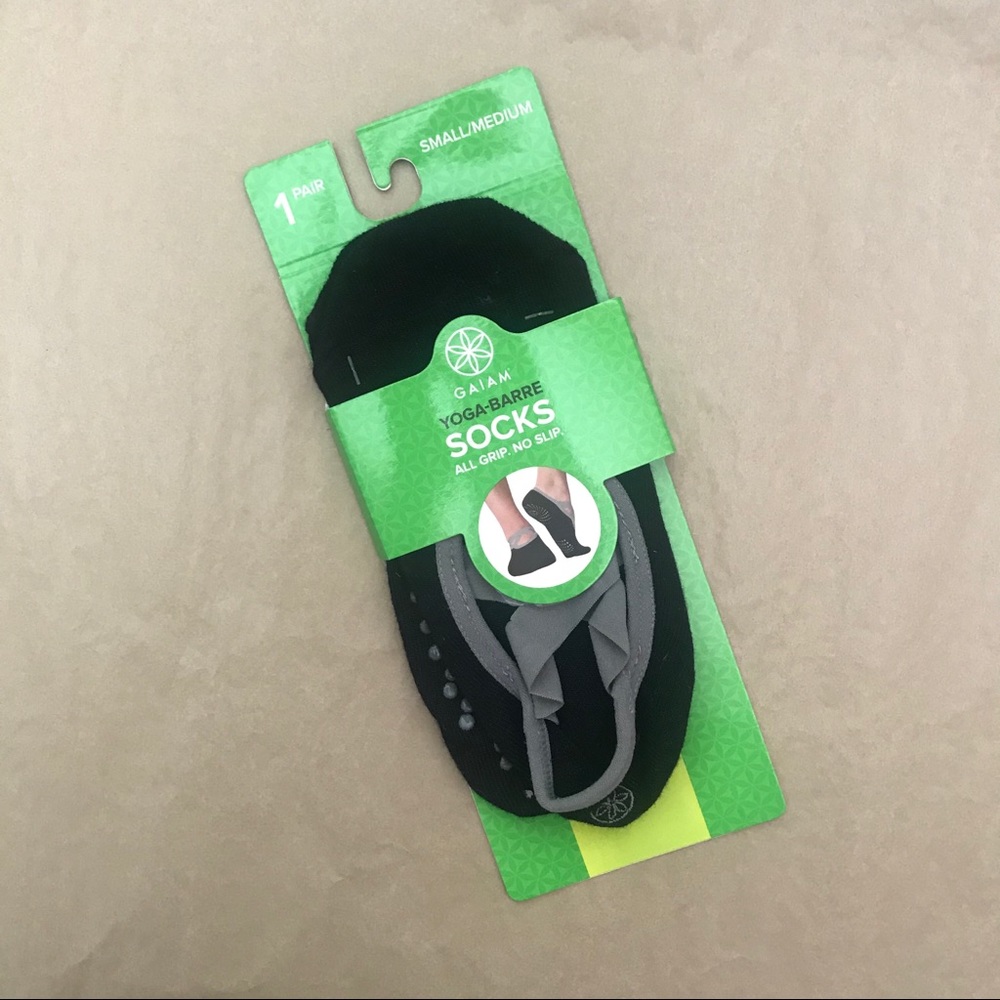 | NEW | GAIAM | Yoga Barre Socks | Size S/M |